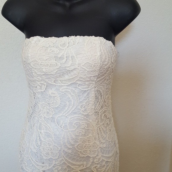 LuLu's | Ivory Croquet Knit Dress | Medium - Picture 2 of 8